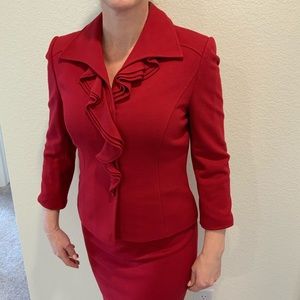 Tahari pencil skirt suit